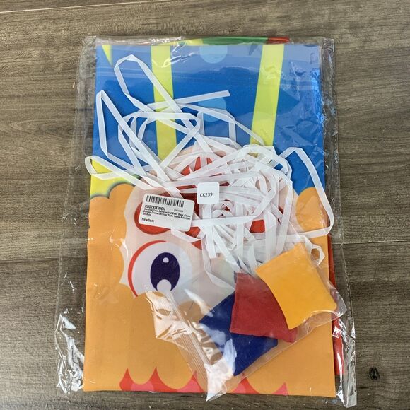 Circus Party Clown Toss Games with 3 Bean Bags, Fun Carnival Game for Kids Adult - Picture 2 of 10